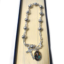 Pulsera metálica con rosas y La Virgen De Guadalupe - Librería y Artículos Religiosos San Judas Tadeo